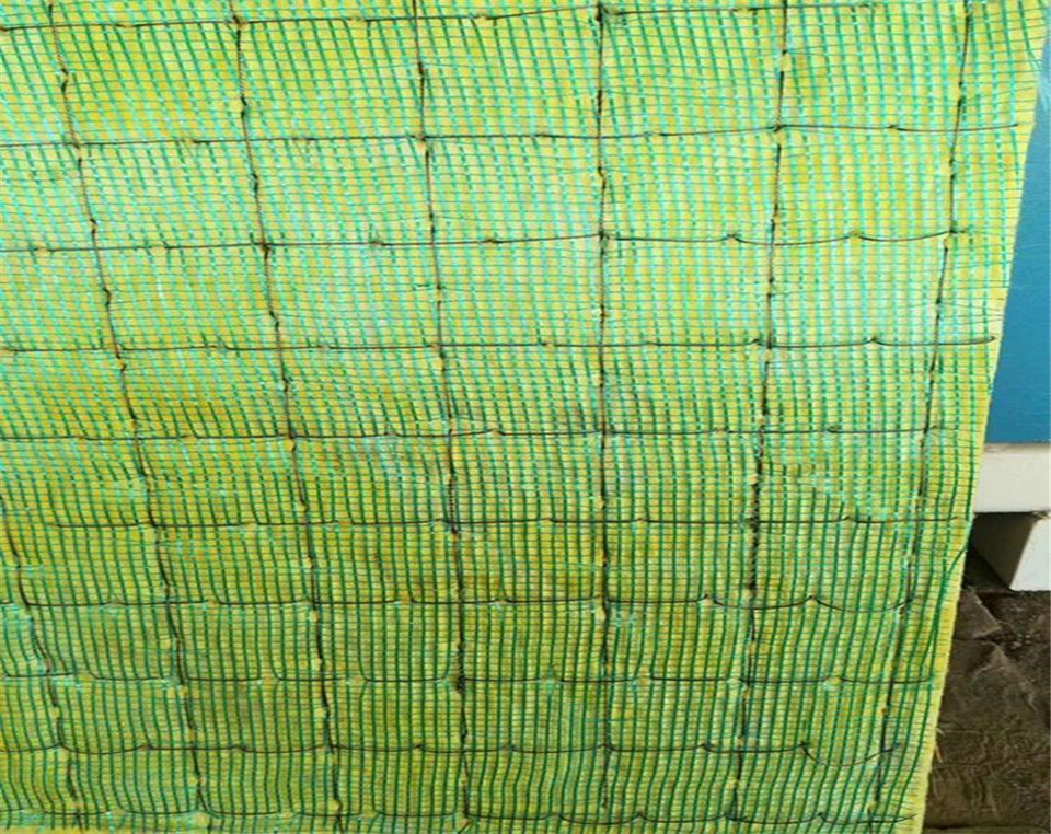 网织增强岩棉保温板